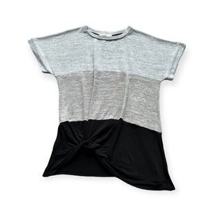 🔃Yidarton Gray And Black Front Twist Short Sleeve Shirt